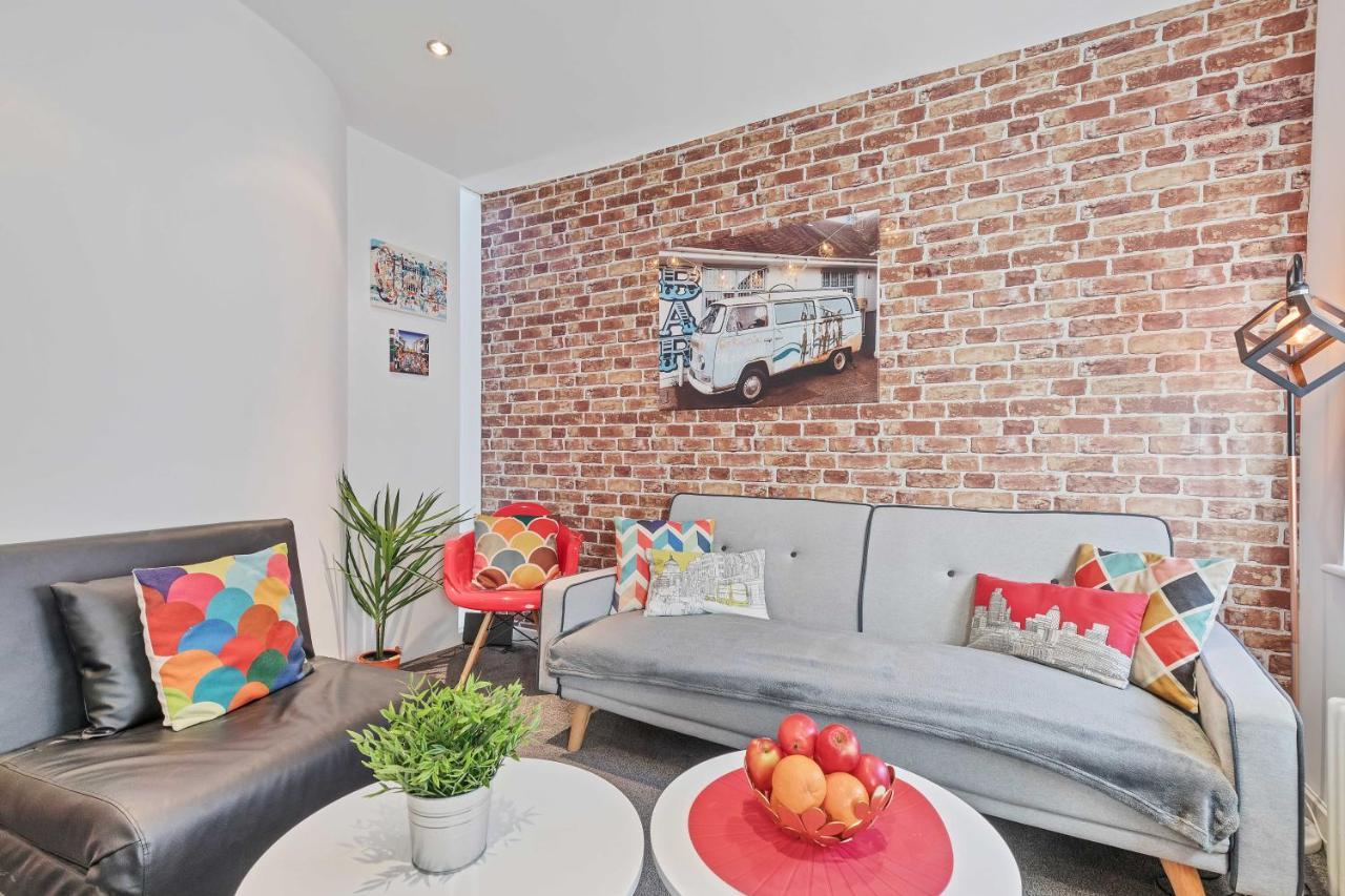 Majestic Mews Apartment With Free Parking - By My Getaways Brighton Exteriör bild