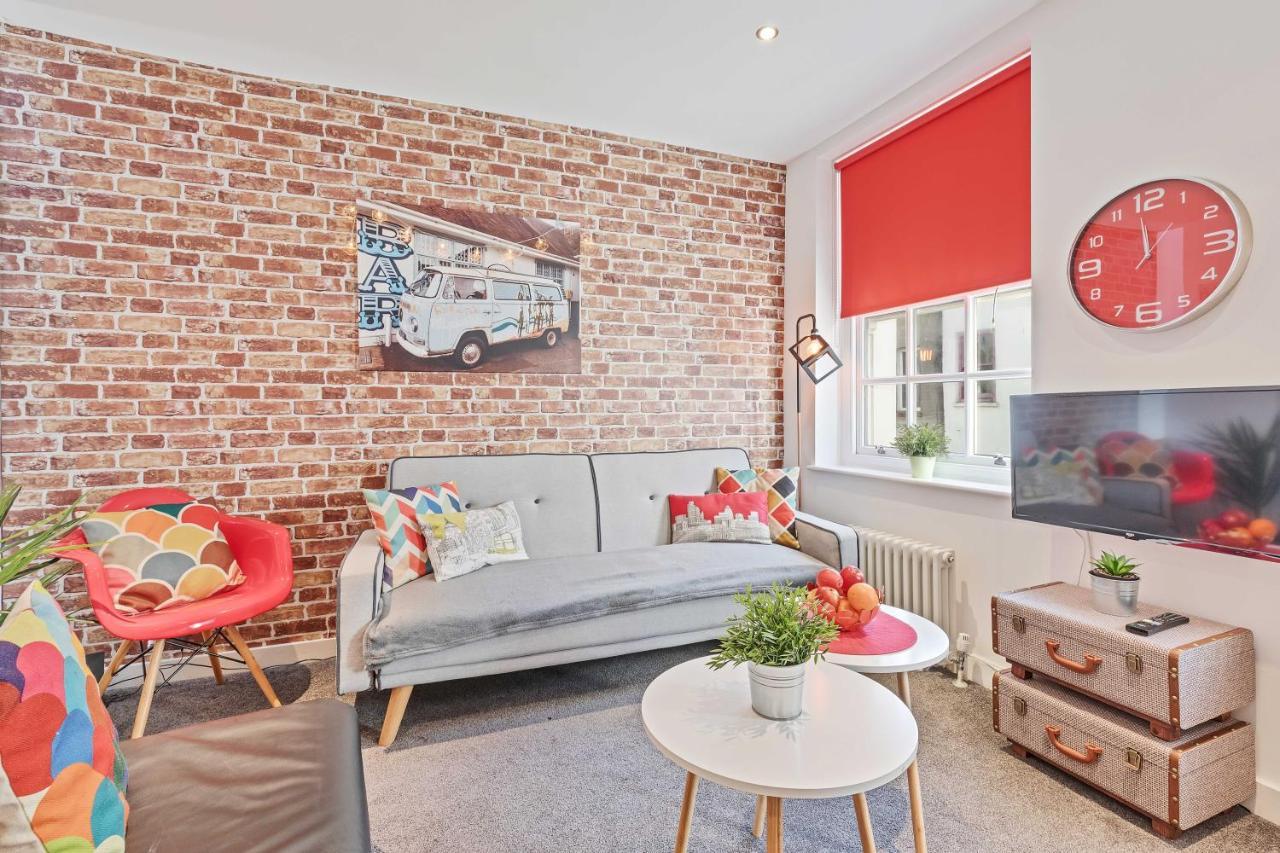 Majestic Mews Apartment With Free Parking - By My Getaways Brighton Exteriör bild